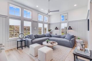 That Beachfront Vibe 140 TUC - 1