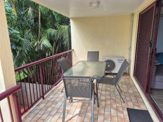 Cosy Beach Pad - Three Bedrooms - Marcoola - 2