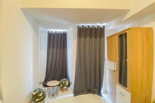 Studio Furnished with Comfort Design at Tokyo Riverside PIK 2 Apartment By Travelio - 4