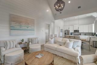 Mollie Sunshine 117 SEV - 4