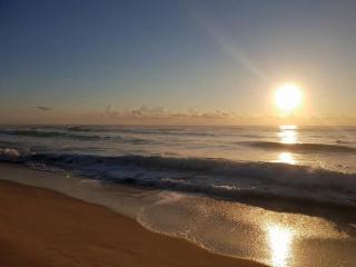 Sand Dunes Resort Stunning Beachfront Apartment - Mudjimba - 4