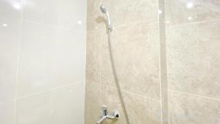 Great Deal and Simply Studio at Transpark Cibubur Apartment By Travelio - 5