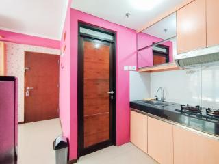 Brand New 2BR Apartment Gateway Pasteur By Travelio - Bandung - 1
