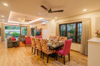 ELIVAAS 4 BHK with Pvt & Outdoor Sitting Area - Anasa - 6