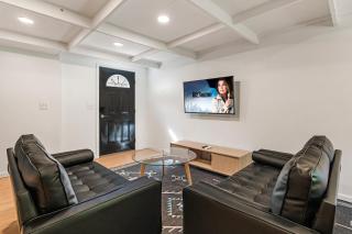 Guest House, Accessible to Downtown, & Fast WiFi! - 0