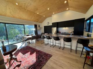Pedal and Play - Cromwell Holiday Home - Cromwell - 8