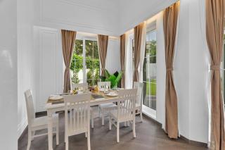 SaffronStays White Pearl - 5