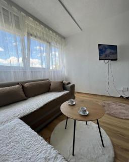 Studio Cozy Apartment - Pristina - 8