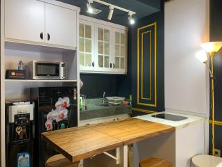 Nice and Comfort 2BR at Transpark Cibubur Apartment By Travelio - 5