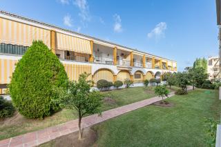 Carihuela Torremolinos with Pool and free Parking 5 m Beach - 3