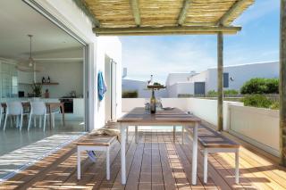 Robin House - Paternoster - 8