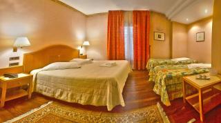 Hotel Lory & Ristorante Ferraro - 2