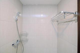 Comfy and Best Deal Studio at Citra Living Apartment By Travelio - Jacarta - 2