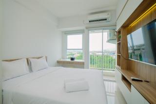 Comfy and Best Deal Studio at Citra Living Apartment By Travelio - Jacarta - 3