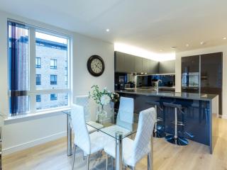 2 Bed Property Close to Heathrow Airport - Hounslow - 8