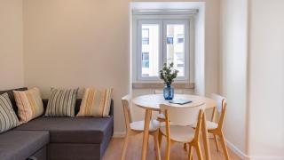 Homely 2BDR Apartment with Terrace by LovelyStay - Lisboa - 4