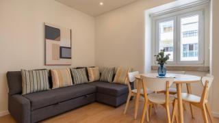 Homely 2BDR Apartment with Terrace by LovelyStay - Lisboa - 2