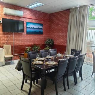 Royal Bafokeng Guest House - Bloemfontein - 8