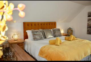 Stunning Coastal Retreat -Mins From Harbour Beach - Charlestown - 9
