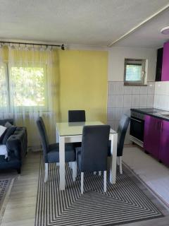 Apartment Aurora Sarajevo - Sarajevo - 9