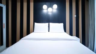 Comfy Studio Connected to Mall at Orchard Supermall Mansion Apartment By Travelio - Surabaya - 8