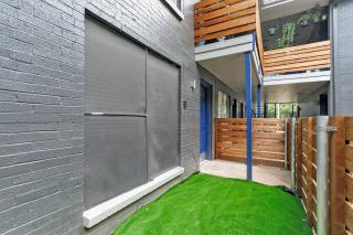 Hot Location Only 2 Min Walk To AT&T Stadium Sleeps 8 FREE Parking - 6