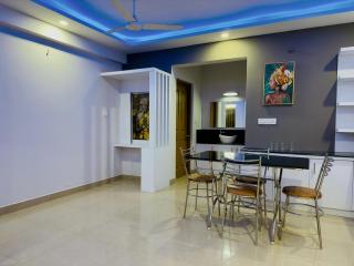 Veu Ragamalika Apartment with Fully Equipped Kitchen, Balcony & Caretaker - 2