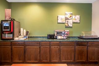 SureStay Plus Hotel by Best Western Bettendorf - 5