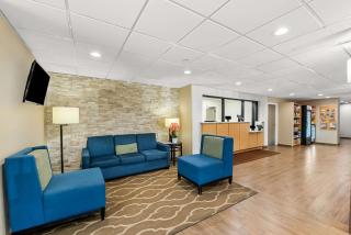 Comfort Inn & Suites Durham near Duke University - Durham - 4