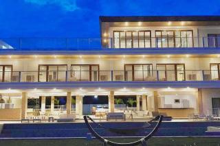 Privé By The Sea Private Rest House - 4
