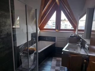 Schöne Dachwohnung - Zimmern ob Rottweil - 2