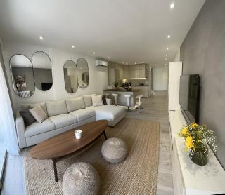 Appartement luxueux 110m collé au prestigieux hôtel le MARTINEZ - 2