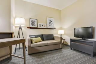 Country Inn & Suites by Radisson, Green Bay, WI - 2