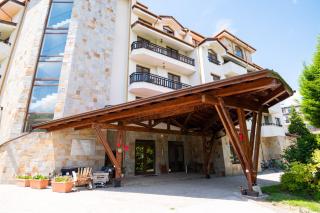 Parklands Hotel & Pool - 7