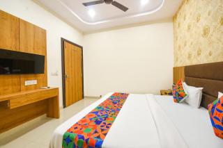 FabHotel Golden Tree - 5