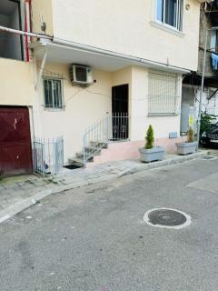Elezi Apartment City Centre 2 - Tirana - 4