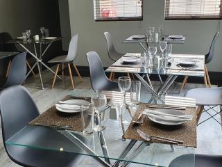 SEA WATER BOUTIQUE LODGE in Mankweng unit G - Polokwane - 6