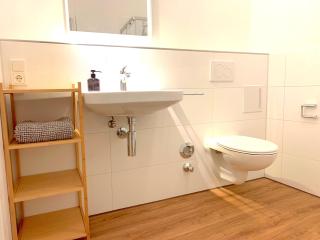 Gemütliches Apartment mit 2 Schlaf- und 2 Badezimmern plus Balkon - Colonia - 6
