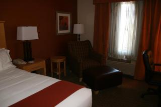 Holiday Inn Express Stockton Southeast by IHG - Stockton - 3