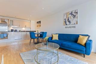 Spacious 2 bedroom Apartment-City Centre - Free Parking- Sleeps 5 - Birmingham - 0