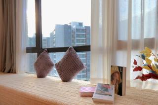 R&F Phase2 简约设计单间三人skylineview - 5