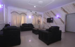 White House Service Apartment - Benin City - 2