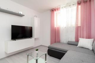 Sea View Apartment Doris - Happy Rentals - 6