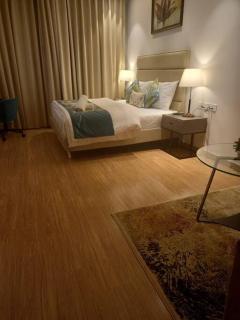 Luxurious Stay at Aipl Joy street by NobleNest - Gurgaon - 7