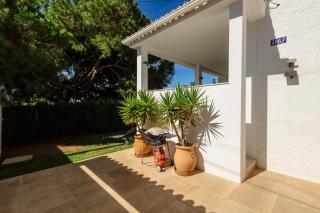 Cozy holiday home by the beach in Costabella, Marbella - Marbella - 7