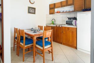 Apartments Gordana - Igrane - 6