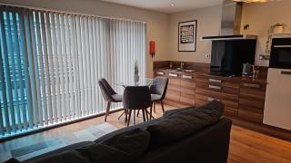 2nd Floor City Apartment - 3