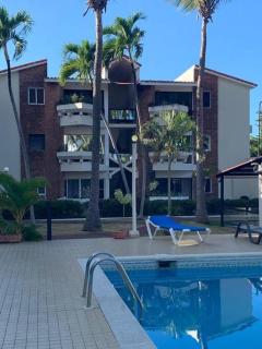 Jungle Oasis by the Beach - 0