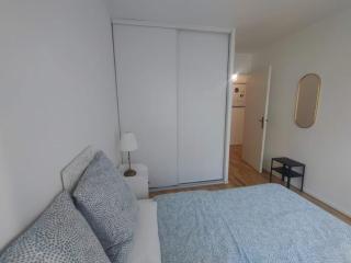 2BR, Salon, Parking La Défense, 10 min walk to metro - 5