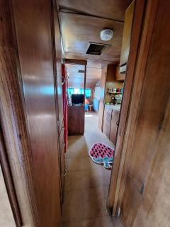 Airstream style caravan with optional hot tub - 4